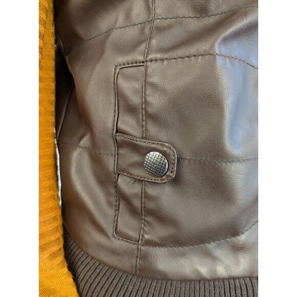 NEW Ci Sono by Cavalini Brown Vegan Faux Leather Cropped Vest Collar Size Small - Picture 7 of 12